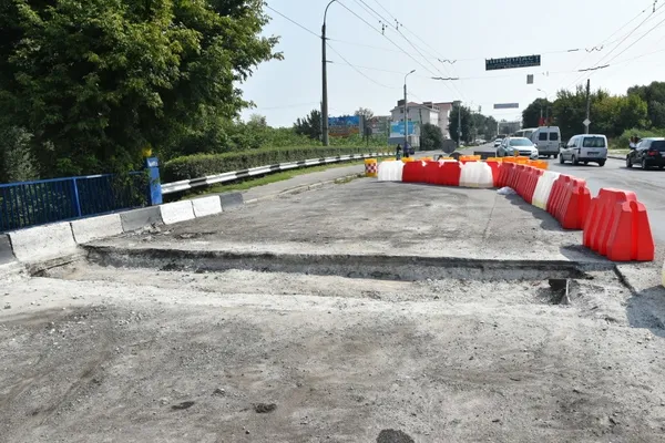 Повідомили, коли відремонтують міст на Ковельській (фото)
