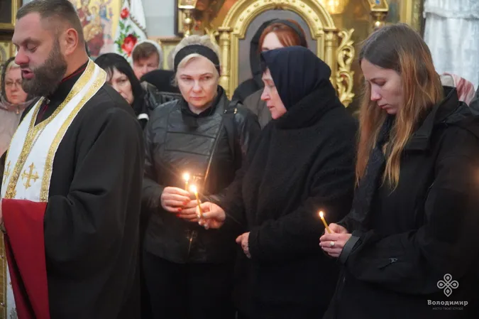 На Волині попрощалися із загиблим захисником Павлом Ковальчуком (фото)