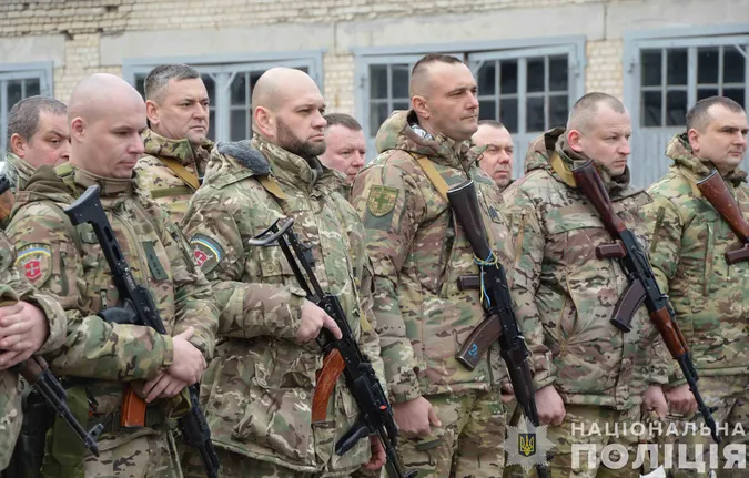 Волинські поліцейські відправилися до зони бойових дій (фото)