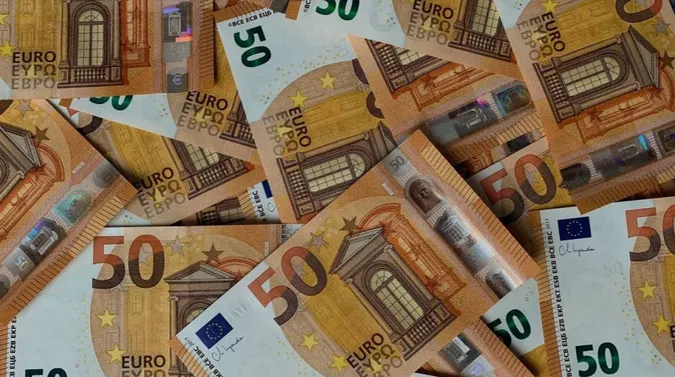 Німеччина скорочує соцвиплати для українців