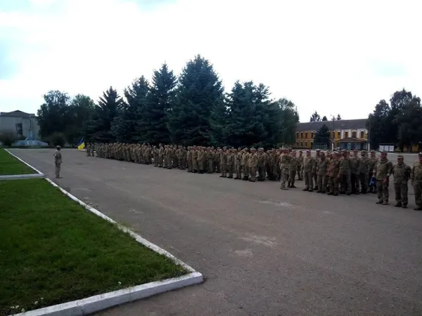 На Волині зібрали на навчання офіцерів тероборони (фото)