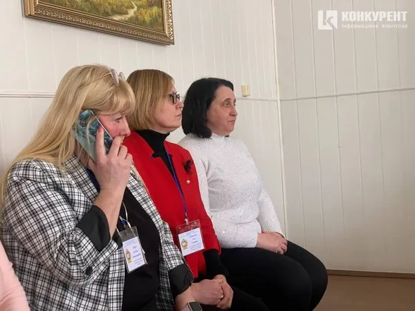 «Це повний абсурд»: що кажуть у луцькому коледжі харчових технологій про виселення зі Старого міста (фото, відео)