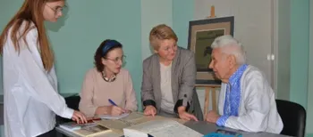 Автографи авторів незалежності: фонди Волинського музею поповнилися рідкісною колекцією