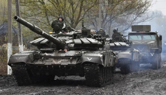 Ворог закріплюється у Лимані і планує наступ на Слов’янськ, – Генштаб