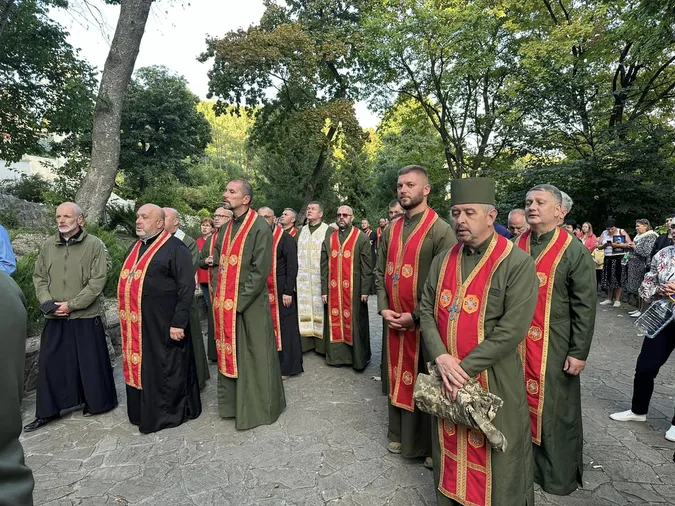 «Освячені правдою»: на Тернопільщині відбулося Всеукраїнське військове паломництво (фото)