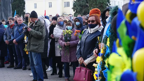 Він любив життя: у Луцьку попрощалися із захисником України Сергієм Сулимою (фото)