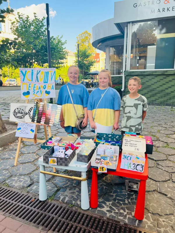 До ініціативи дівчаток долучився і їхній друг – Діма Греля.
