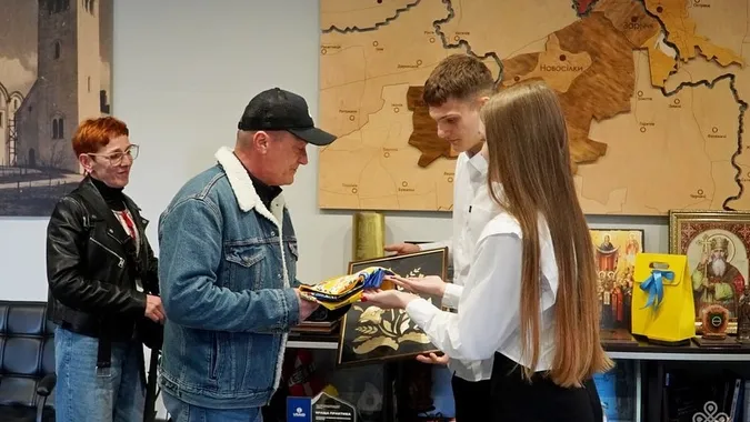 Після 3 років полону до рідного Володимира повернувся командир мінного тральщика «Генічеськ»