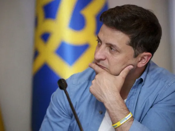 Зеленський звільнив 14 голів РДА у двох областях