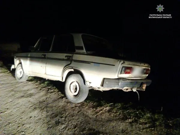 На Волині п’яні водій та пасажири хотіли підкупити патрульних (фото)