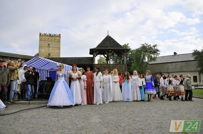 «Волинська княжна-2016»: у Луцьку обрали середньовічну красуню (фото)