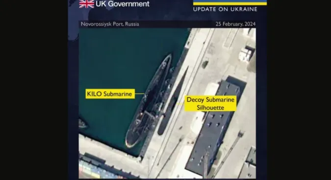 Росія маскує свої літаки й кораблі, але невдало, − британська розвідка