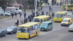У Луцьку відновлюють роботу транспорту та дитсадків: дати та умови