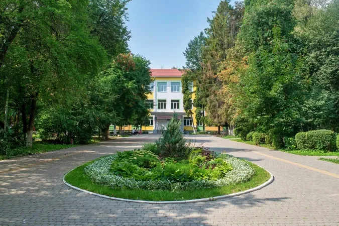 У Луцьку завершили розслідування справи щодо 15-ї школи: підозри оголосили п’ятьом людям