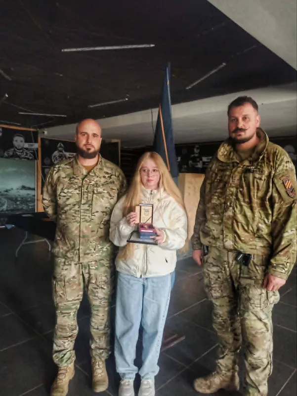 На Волині рідним загиблого Героя Владислава Кравчука вручили нагороди (фото)