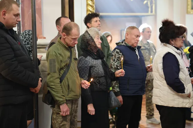 У Луцьку попрощалися із загиблим на Донеччині Артуром Задоянним (фото)