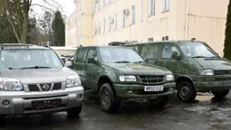 Волинським прикордонникам передали машини, дрони та генератори
