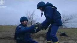 На Волині піротехніки знешкодили старі боєприпаси (фото)