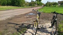 У мережі висміяли недобудовану велодоріжку на Волині (фото)