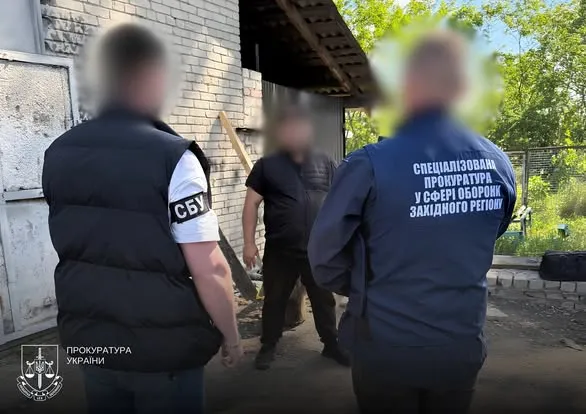 Організував корупційну схему для ухилянтів: на Волині викрили працівника ТЦК (фото)
