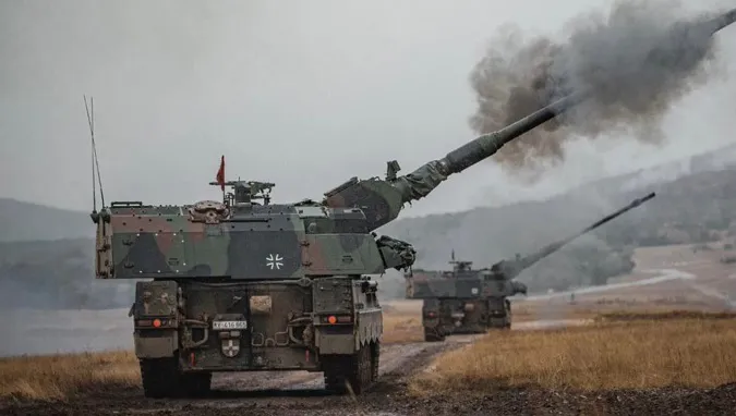 Німецькі САУ Panzerhaubitze 2000 вже на фронті, – Резніков