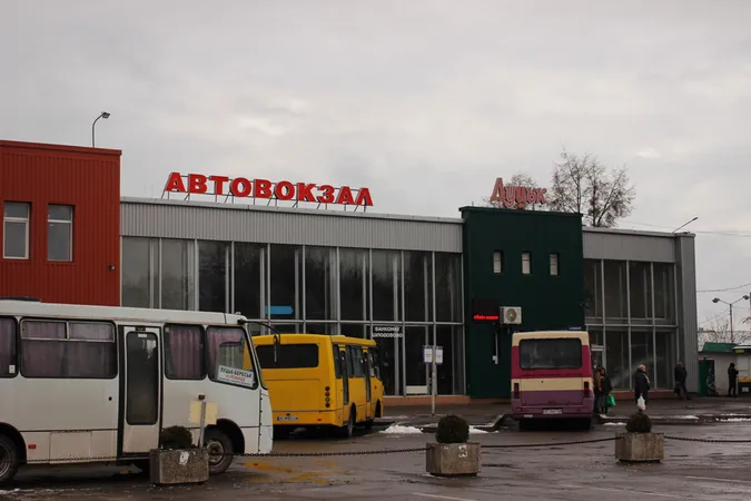 «Одразу на 50 гривень»: на луцькій автостанції здорожчала вартість проїзду