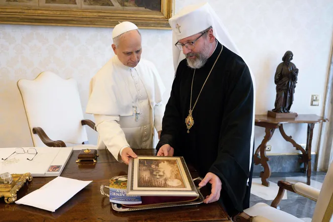 Папа Лев XIV прийняв главу УГКЦ та закликав до миру в Україні (фото)