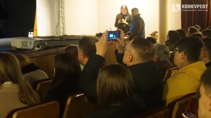 «У всієї країни кукуха ледве тримається»: 12 цитат Притули у Луцьку