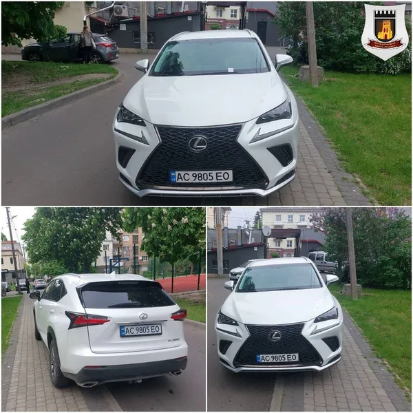 Муніципали покарали власника «лексуса» за паркування в центрі Луцька (фото)