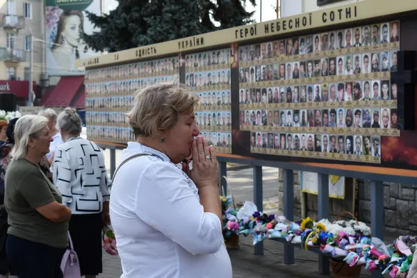 У Луцьку вшанували пам'ять загиблих захисників України (фото)