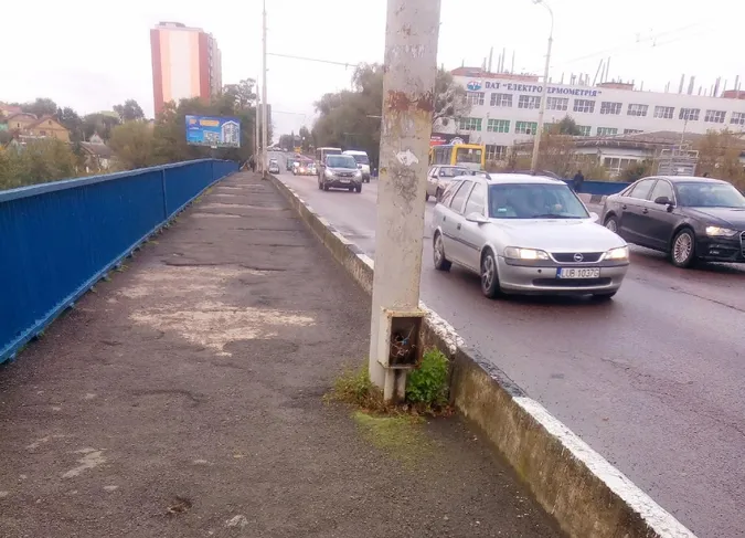 У Луцьку збільшується кількість відкритих електрощитів (фото)