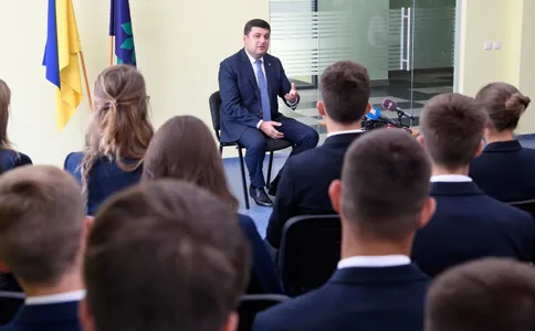 Гройсман сказав, якою має бути школа в Україні