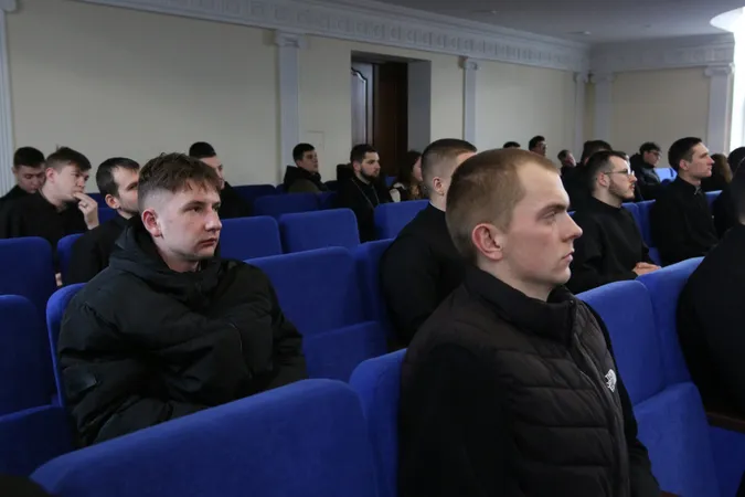 У волинську богословську академію принесли міни: для чого