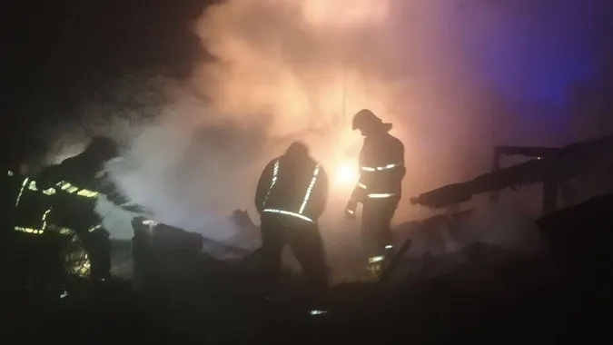 На місці пожежі у волинському селі виявили тіла чоловіка і жінки (фото, відео)