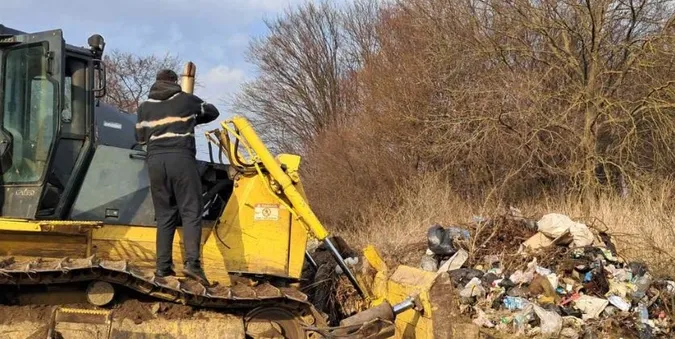 Понад 250 «кубів» сміття: на Волині ліквідували чотири стихійних звалища (фото)