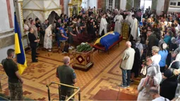 Рік вважався безвісти зниклим: у Луцьку попрощалися із військовим Анатолієм Шепелем