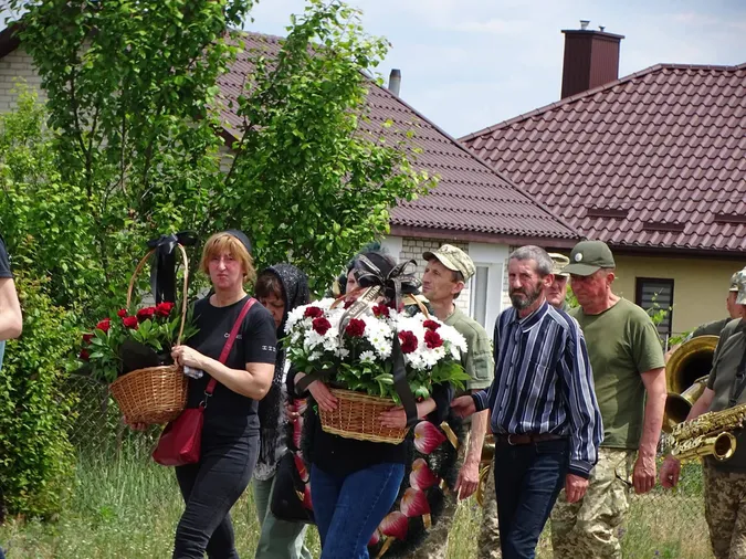 На Волині провели в останню дорогу молодого Героя Сергія Самолюка (фото)