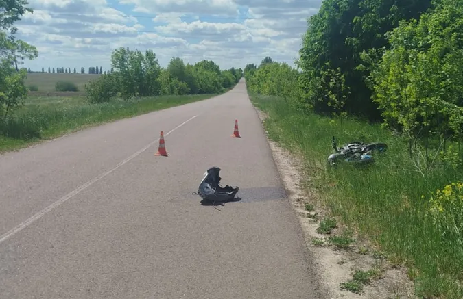 Перелом хребта та внутрішня кровотеча: на Ковельщині водій Yamaha впав із мотоцикла (фото)