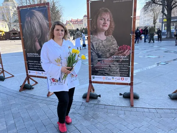 Сміливість не має статі: у Луцьку провели соціальну акцію-інсталяцію (фото)
