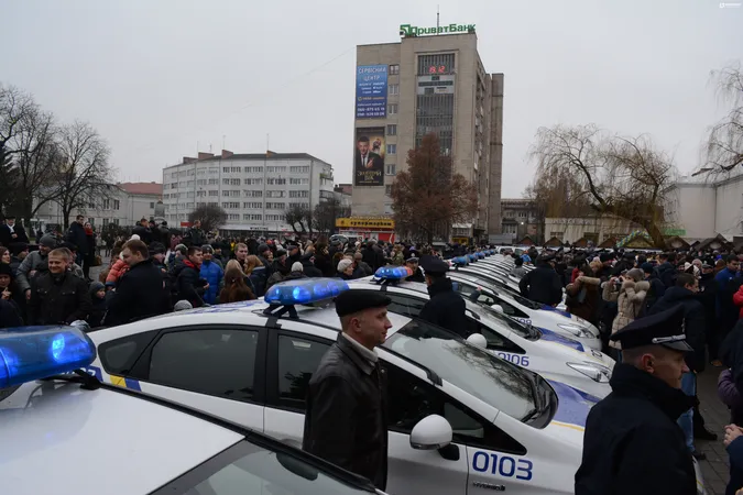 Патрульні поліцейські Луцька присягнули на вірність