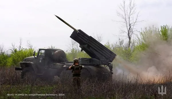 Після школи вперше зустрілися на передовій: у волинській бригаді служать колишні однокласники (фото)