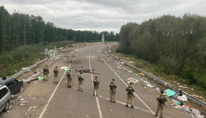 Хасиди покинули кордон України і гори сміття після себе (відео)