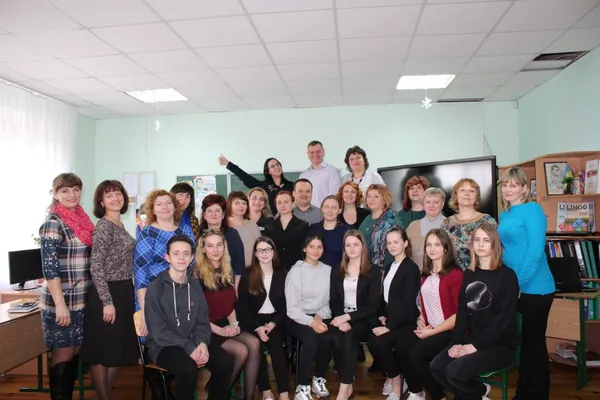 Волинський ліцей перетворять на «демократичну школу» (фото)