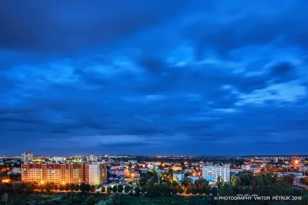 Опублікували неймовірні фото Луцька