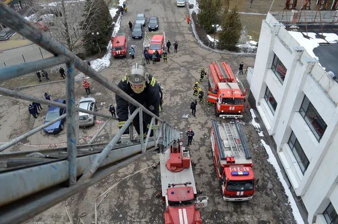 В готелі «Світязь» у Луцьку гасили «пожежу» (фото)