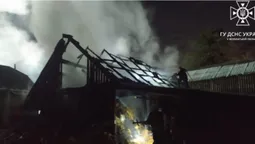 Три будинки й автомобіль: на Волині за добу ліквідували чотири пожежі