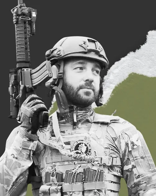 Зеленський вручив батькам Героя України Романа Букала з Волині посмертну нагороду сина (фото)