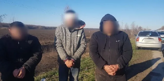 На Сумщині розбійники ночами грабували пенсіонерів – судили організатора
