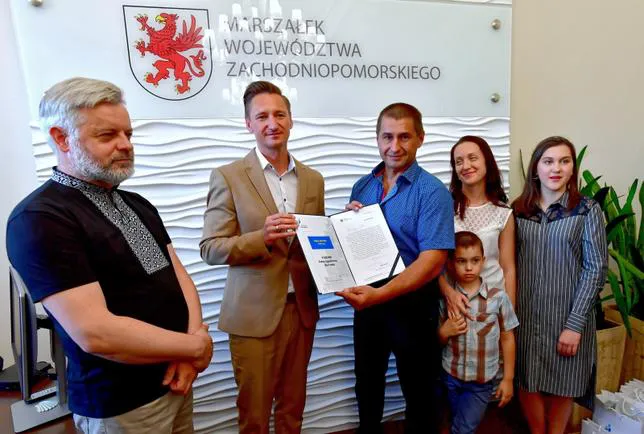 У Польщі нагородили українця, який рятував людей під час масштабної аварії