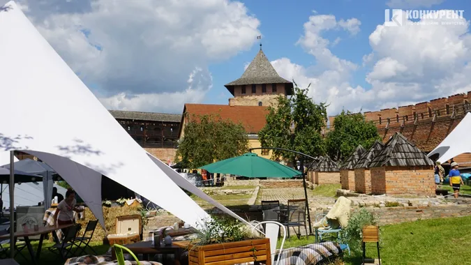 Як у Луцьку гуляли перший день фестивалю їжі (фото)